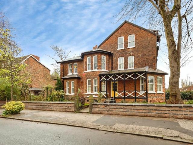 House for sale in Georgia, Greater Manchester