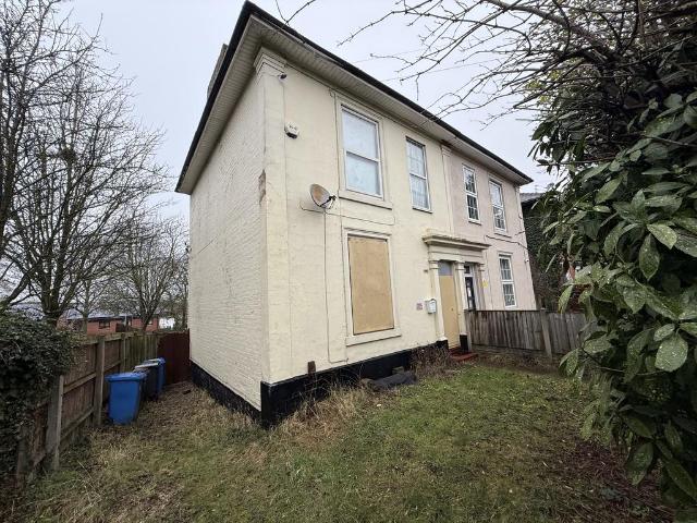 House for sale in New Normanton, East Midlands