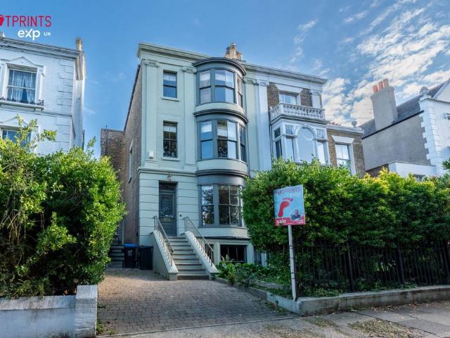 House for sale in West Cliff, Acol