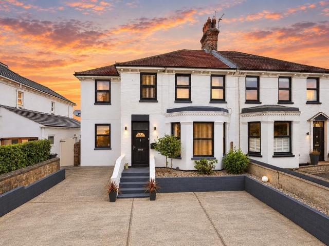 House for sale in Blackness, Wealden
