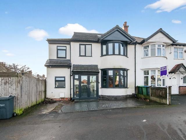 House for sale in Smethwick, West Midlands