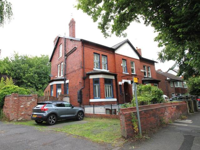 House for sale in Gorse Hill, Trafford Park