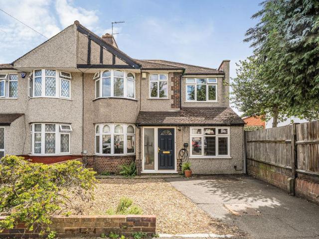 House for sale in Blackfen, Greater London