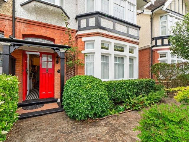 House for sale in West Worthing, Worthing