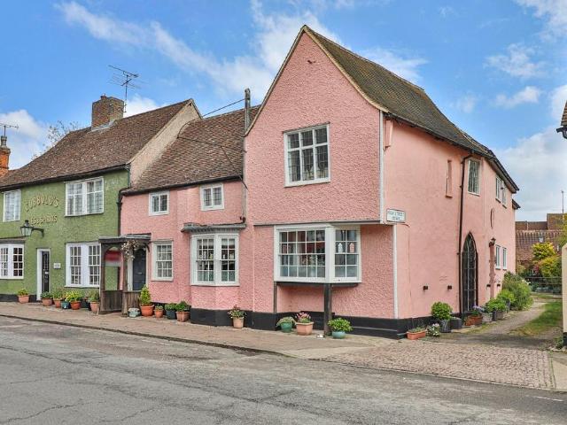 House for sale in Chelmondiston, Suffolk