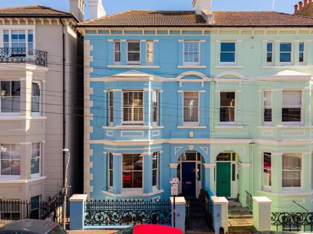 House for sale in Kemptown, Brighton