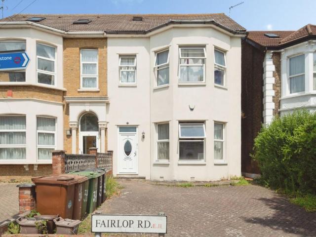 House for sale in Leytonstone, Greater London