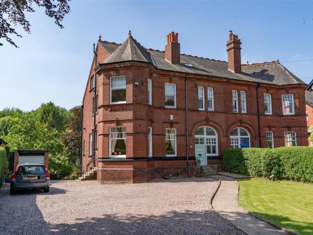 House for sale in Trafford Park, Greater Manchester