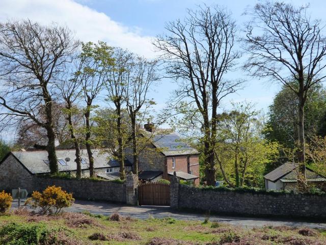House for sale in Reynoldston, Wales