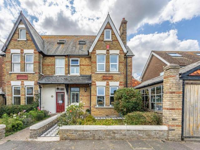 House for sale in Minnis Bay, Acol