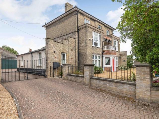 House for sale in Eastbridge, Suffolk