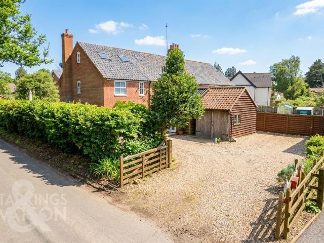 House for sale in Bedingfield, Suffolk