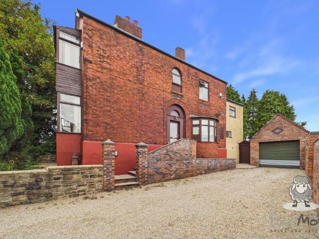House for sale in Cowley Hill, St Helens