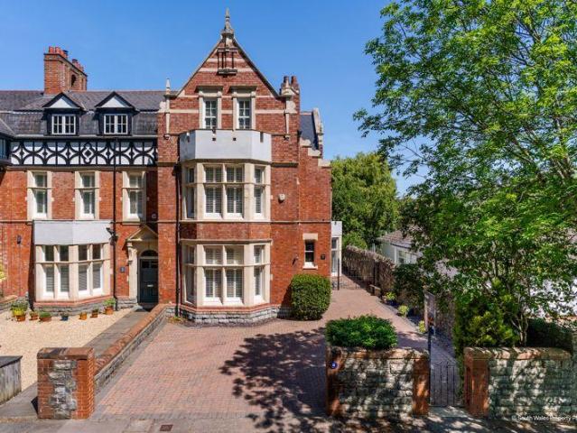 House for sale in Penarth, Wales