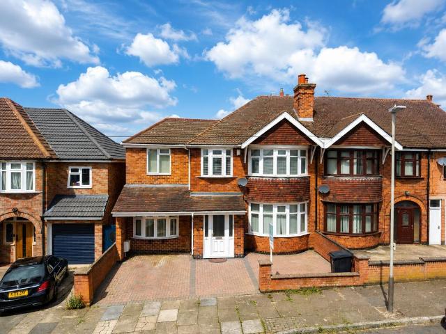 House for sale in Old Wharf, City Of Leicester