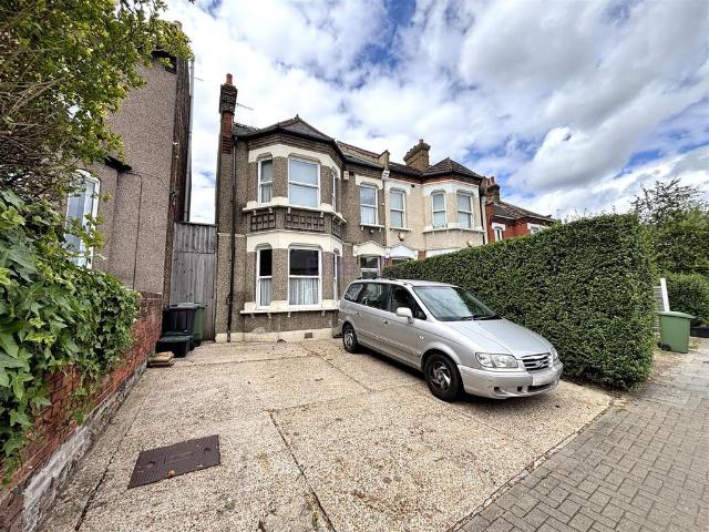 House for sale in Penge, Greater London