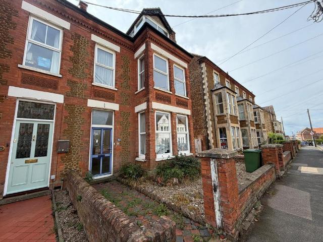 House for sale in Hunstanton, Brookville