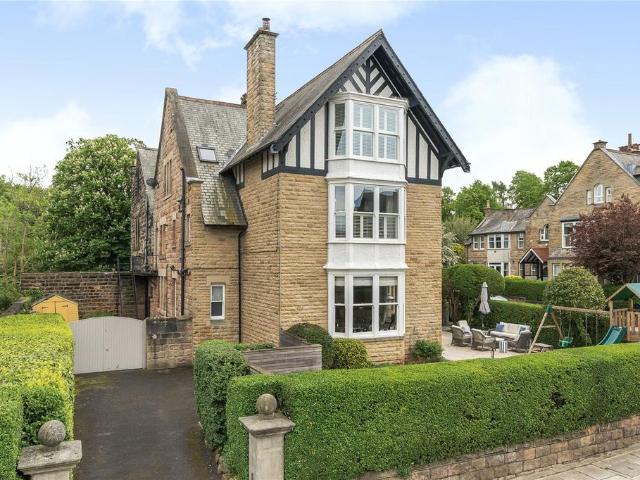 House for sale in Oatlands, Harrogate