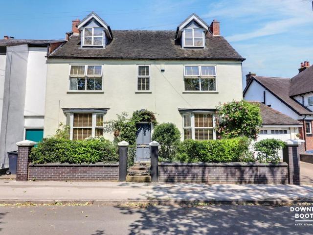 House for sale in Pelsall, West Midlands