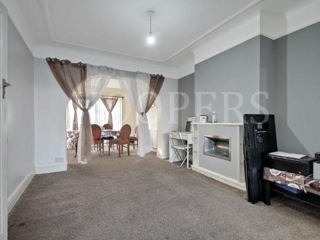 House for sale in Greater London