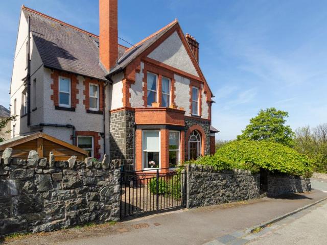 House for sale in Pen-y-Coed, Penmaenmawr