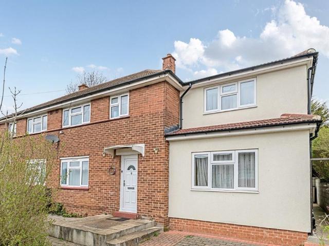 House for sale in London Borough of Croydon, Upper Norwood