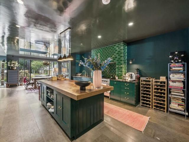 House for sale in Hammersmith, Greater London