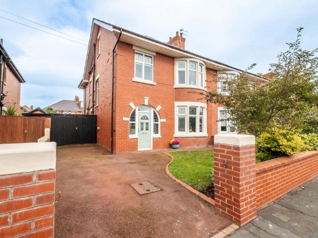 House for sale in Fairhaven, Lytham