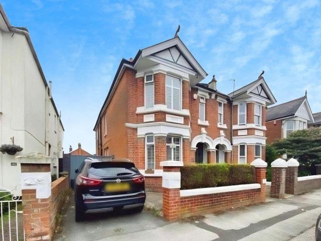 House for sale in Hill, City Of Southampton