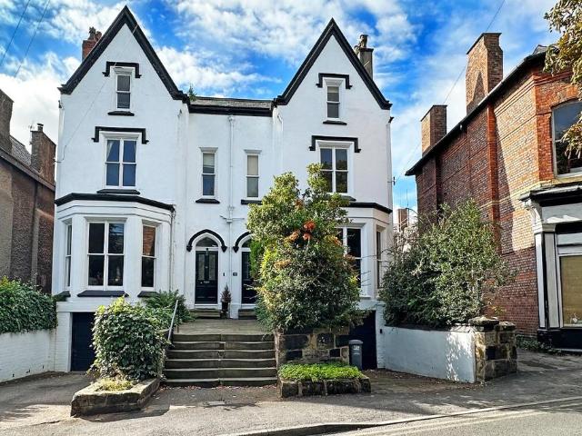House for sale in Trafford Park, Greater Manchester