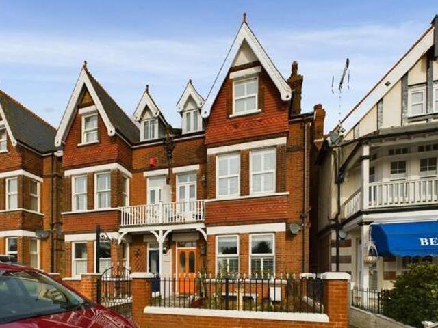 House for sale in Dumpton Gap, Acol
