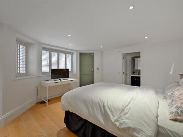 Farm for sale in The Slade, Oxfordshire