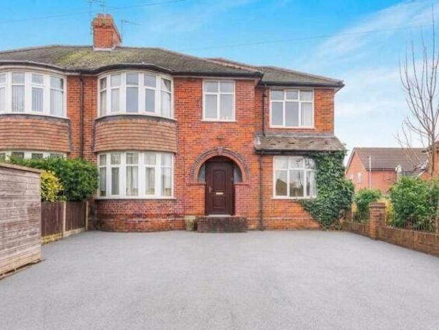 Farm for sale in Earley