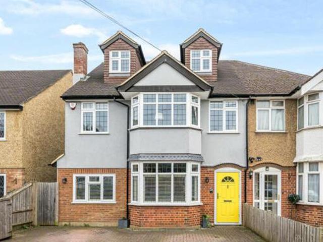 House for sale in Batchworth, Hertfordshire