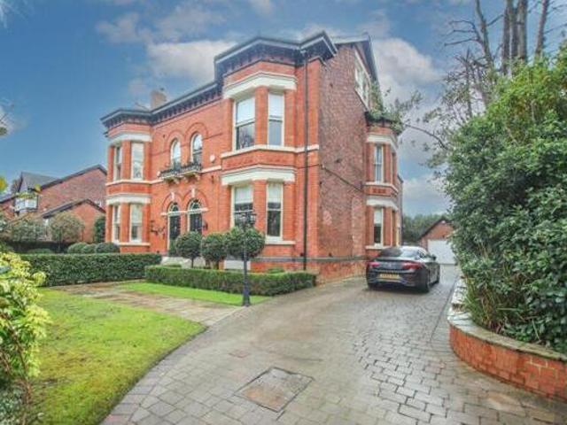 House for sale in Greater Manchester