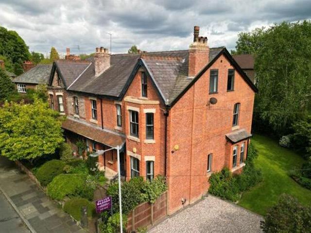 House for sale in Lyons, Greater London