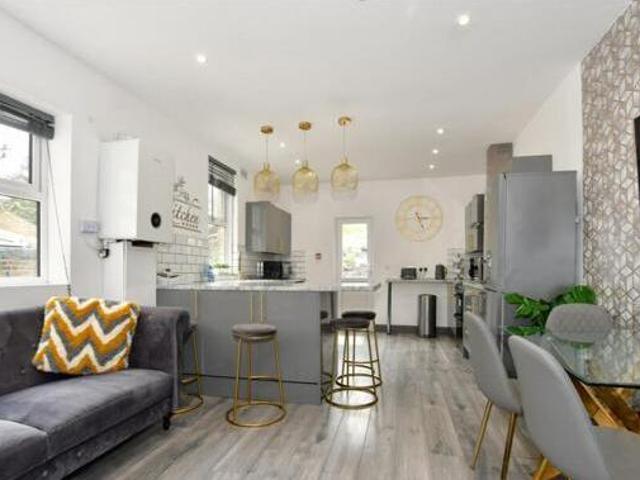 House for sale in Clarendon, Ash
