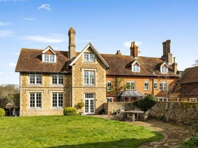 House for sale in Wrecclesham, Waverley