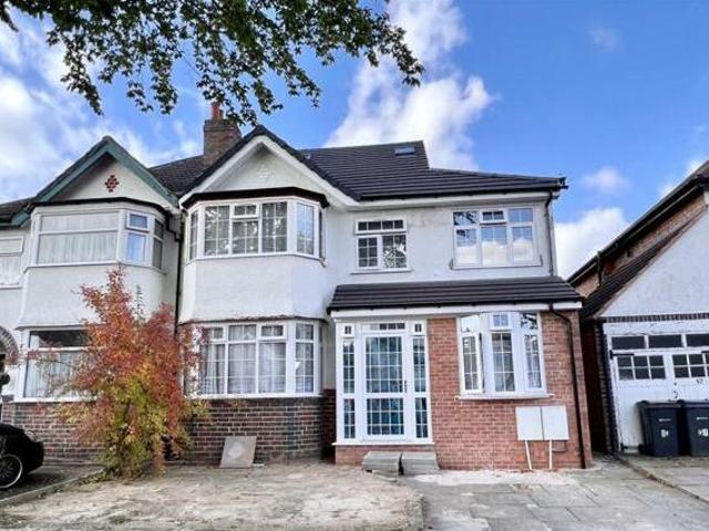 House for sale in Hall Green, West Midlands