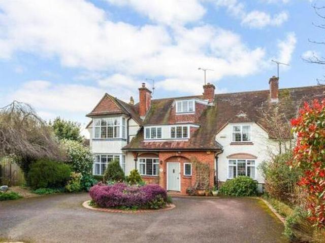 House for sale in Lucastes, Perryfields