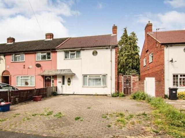 House for sale in Greater London