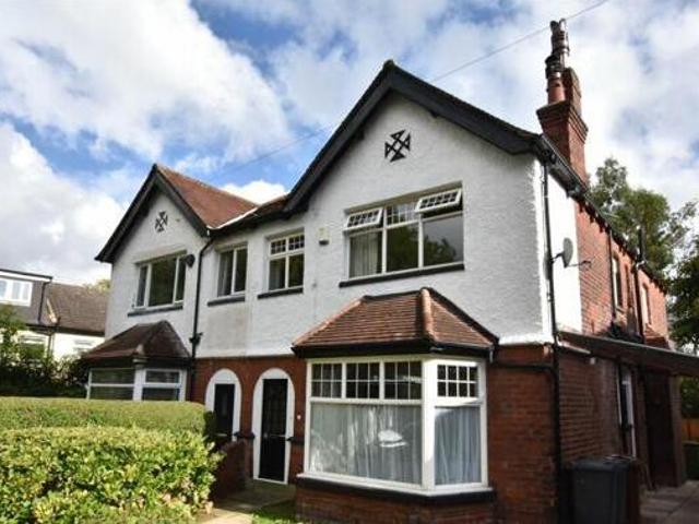 House for sale in Far Headingley, Weetwood