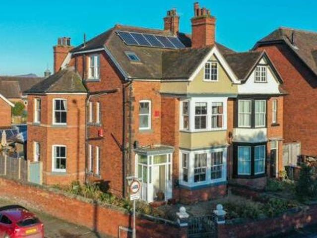 House for sale in Kingsley Moor, Staffordshire