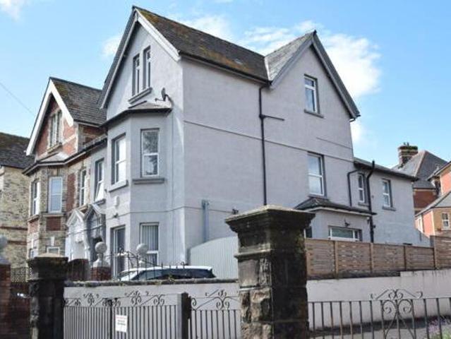 House for sale in Newport