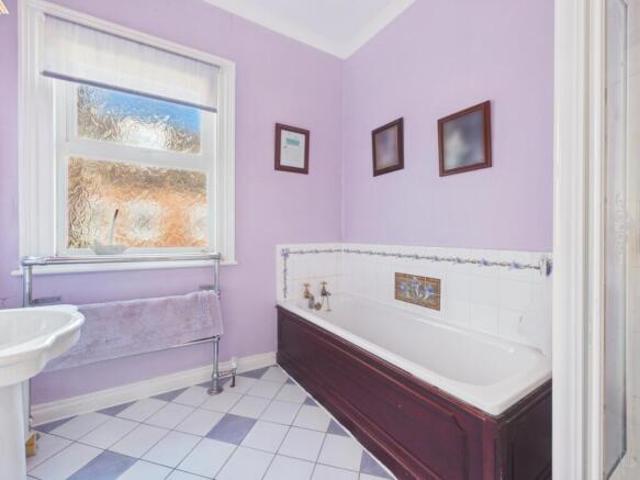 Farm for sale in Northampton, West Northamptonshire
