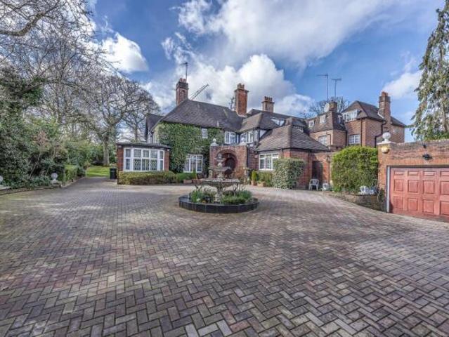 Farm for sale in Hampstead, Greater London