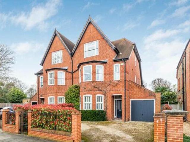House for sale in Twickenham, Greater London