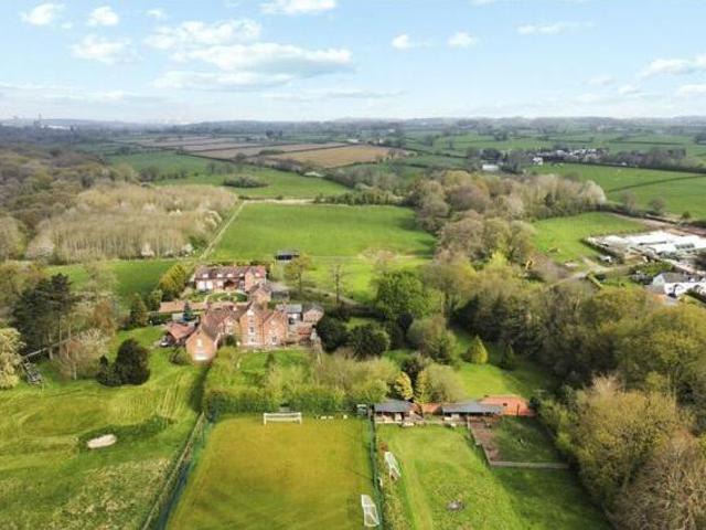 House for sale in Warrington, England