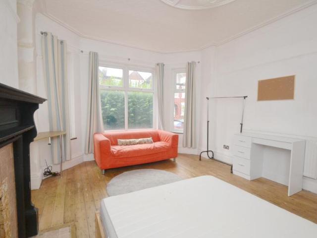 House for rent in Victoria Park, Manchester