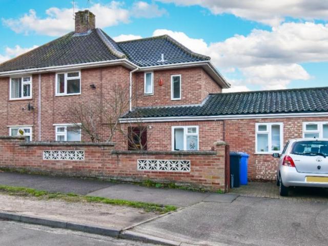 House for rent in Earlham Rise, East Bank